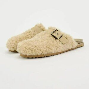 ZARA FAUX FLEECE CLOGS